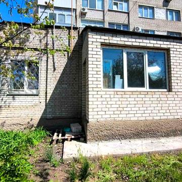 Продам 1 кімнатну квартиру на Олега Антонова 9985