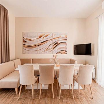 Five seasons apartments