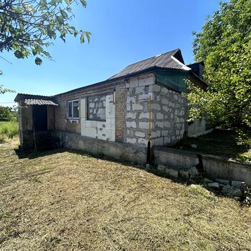 Єдності вул., 60