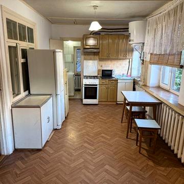 Оренда двокімнатного будинку Старе місто, Рошен. Брацлавська, Ближнє Замостя. Євгена Коновальця