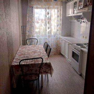 Здам 3х кімнатну квартиру в 15 хв від центру.