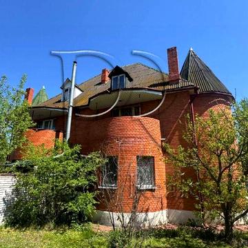 Без % / Просторий будинок 174,7 м² з басейном / Осокорки, поруч канал