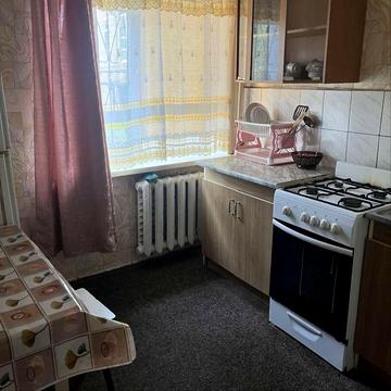 Браїлки поруч зупинка вільна