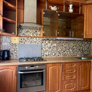 Оренда 2 кім кв вул. Кавалерідзе
