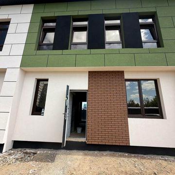 Продаж таунхауса у топовій локаціі/ газ / центральні комунікаціі