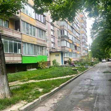 Продається простора Трикімнатна (загальна — 63,8 м²; житлова — 41,5 м²) Квартира в одному з найзручніших районів Боярки