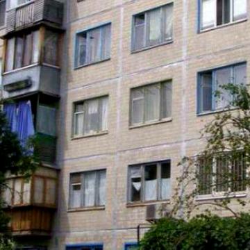 Продаж 2к квартири, вул. Юності 4