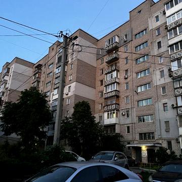 В продажу 2 к к на вул. 8 Березня / Центр , чешка