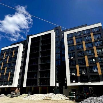 В продажу 2-кімнатна квартира в новобудові центрі Трускавця