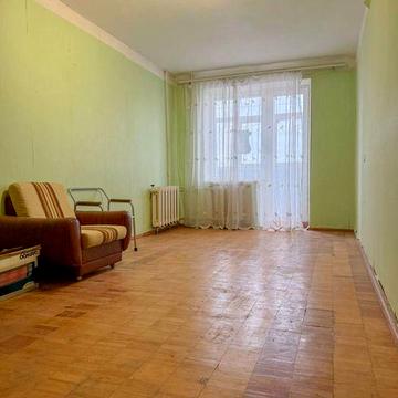 Продам 3 кімнатну квартиру на Покровському. Можна під Державні програми