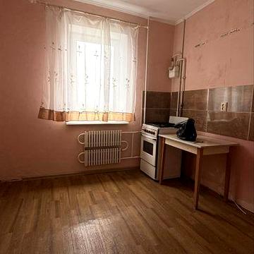 Оренда 1 кім. 4 мкрн. Лівий берег