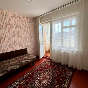 Продам квартиру р-н Курсова 3-кімнатна
