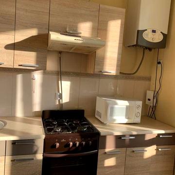 Оренда квартири на 1-1,5 місяць Довженка