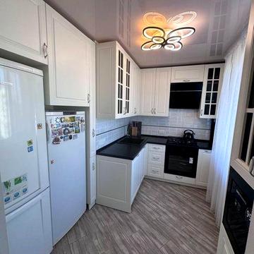 Продам 3 ккв в Чугуеве , ул .Музейная