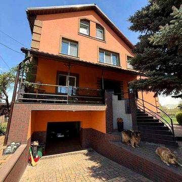Великий сімейний будинок на оренду  Крюківщина великі ТВАРИНИ - Так Газ