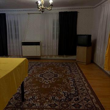 Газифікований будинок біля річки