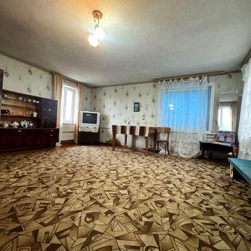 Продам 2 поверховий будинок на 35 сот. приватизованої землі
