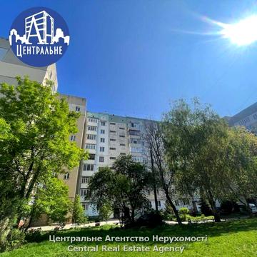 Продаж 2 км панельки на вул. Руській