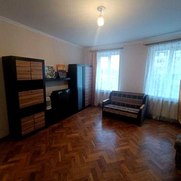 Продаж 2-кімнатної квартири на вул. Стрийській