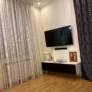 Продам 3-х комнатную квартиру Площадь Н-ти (бомбоубежище в подъезде)