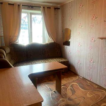 Продам 2к квартиру ул.Космонавтов,ост.5й Океан.