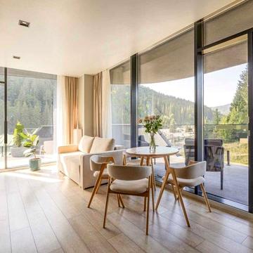 ЦЕНТР БУКОВЕЛЯ, апартамент в готелі Resort Medical Park/ WOL.07 by Ribas