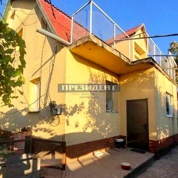 (3-50) Отличный крепкий дом в пригороде