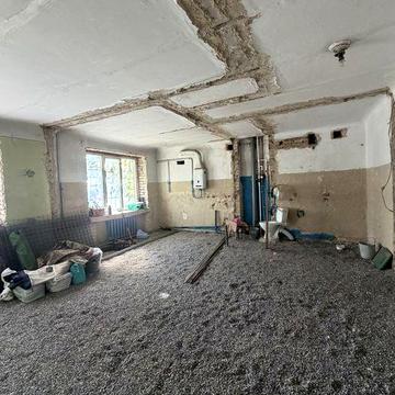 Продаж  квартири по вулиці Іорданська 5а
