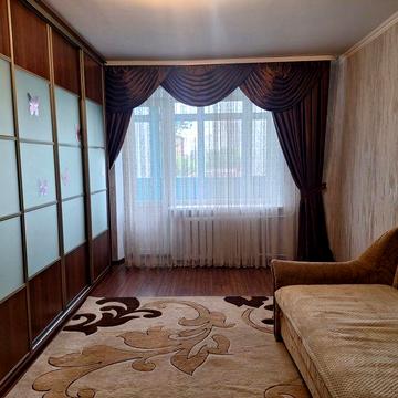 2-кімнатна 50 м УКОМПЛЕКТОВАНА на Київському шляху м.Бориспіль