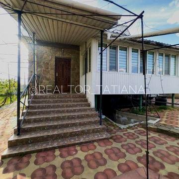 Продається будинок для великої родини с.Великий  Дальник