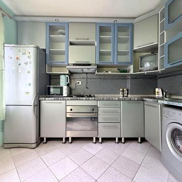 Продам 3-шку біля о. Чеха