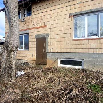 Продам   терміново 2 будинка в одному дворі