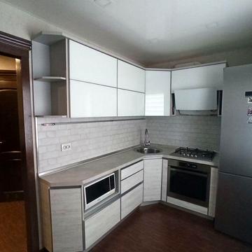 Продам 3 х комнатную квартиру ул Полякова
