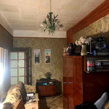 Продаж 2 кім.кв-ри 80 м.кв.  в центрі Львова вул. Братів Рогатинців потребує ремонта