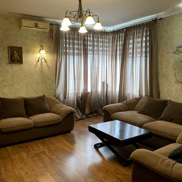 Продаж 2 кімнатної квартири, метро Позняки, Дарнецький район,вул. Урлівська 4-А