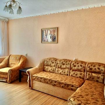 Оренда! 2-кімнатна квартира з меблями і технікою по вул. М. Сумцова