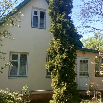 Продається дачний будинок