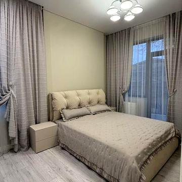 Продам 2х комнатную  квартиру ЖК Аполлон, Центр, с балконом