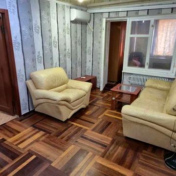 Продам 2 ком .кв по ул Фотречная .