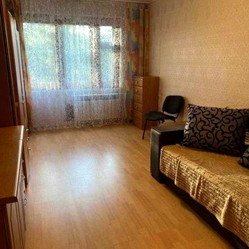 Оренда 1к, Голосіївський район, пр. Голосіївський 7, метро Деміївська