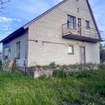 Будинок в селі Гульськ