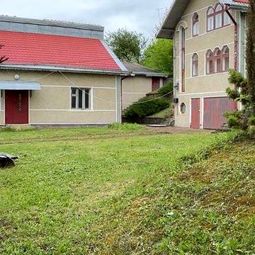 Будинок (господарство з виноградником) дуже гарне місце!!!