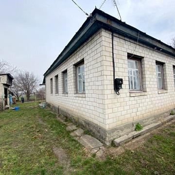Будинок в Степанках,газ, житловий стан, 4 кімнати