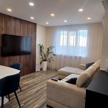 None 183000.0 USD