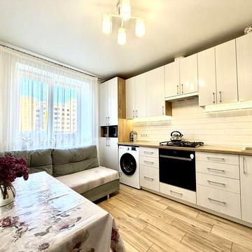 Продаж 1к квартири 41 кв. м