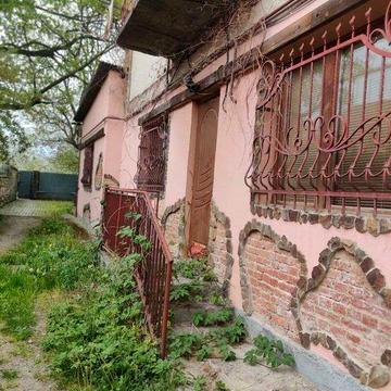 3-х кім. квартира в особняку