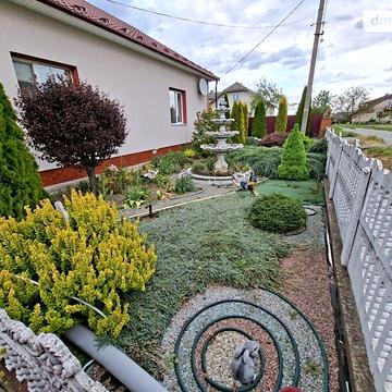 Продаж 4к Дім Молодіжна вулиця
