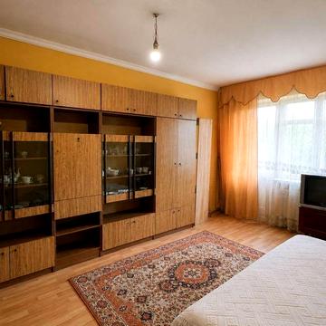 Продаж квартири  1к