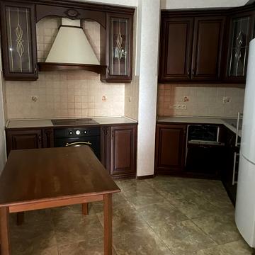 Гетьмана Сагайдачного бульв. (Лідерсівський), 5
