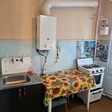 Срочно продам однокомнатную квартиру в Лесках!